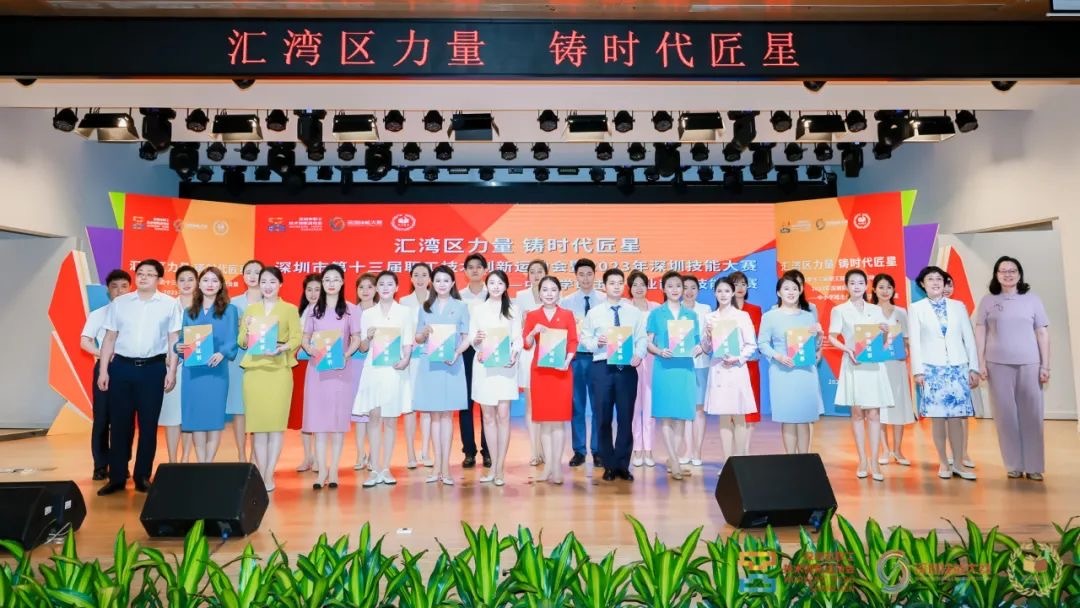 罗湖外语教育集团_罗湖外语学校十个真相_罗湖一对一外教