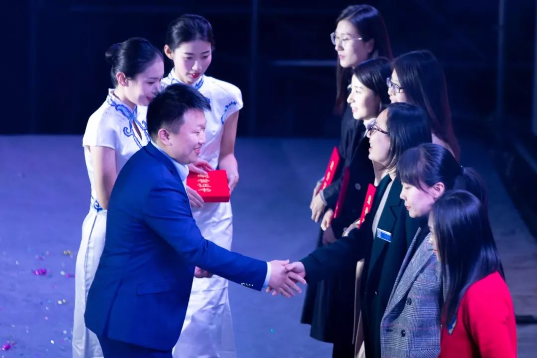 济宁外教老师最经典的一句_济宁外教摩洛哥籍_济宁外教一对一