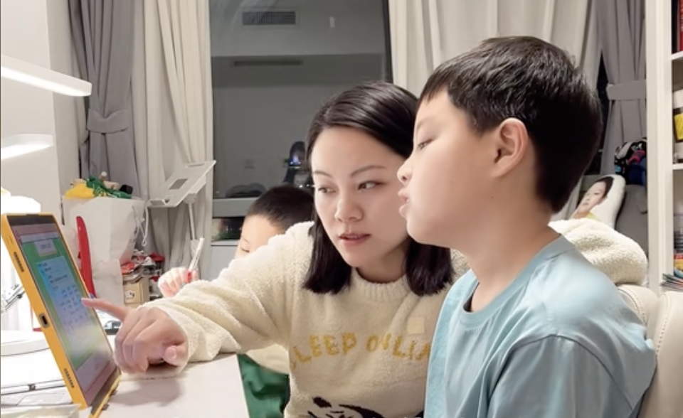 动画片教学英语启蒙_口语星球英语启蒙课_北京线下一对一英语外教英语课2019