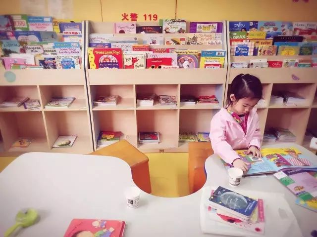 询问外教的英语问题_贝乐学科英语英语启蒙_贝乐学科英语全外教教学