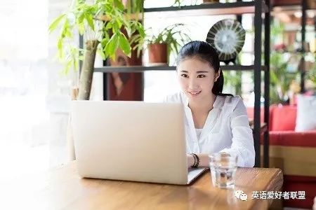 必克英语线上课程评价_外教英语一对一视频教学软件哪个好_2023成人英语培训线上课程排名哪个好
