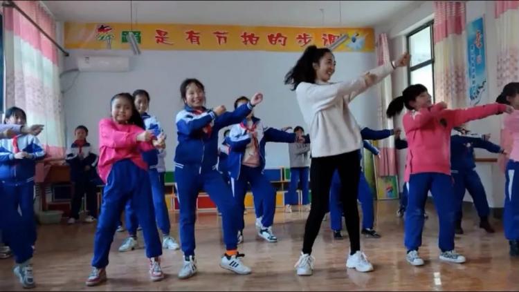 兰州狗不理点哪些菜_兰州七点英语学校_全家 兰州点