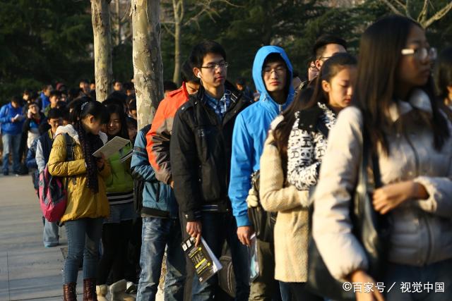 大学为什么要英语过级_大学英语4级_大学b级英语