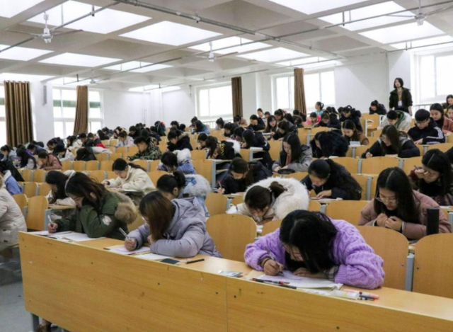 大学英语四六级_英语六级与考研英语_英语六级是国家六级吗