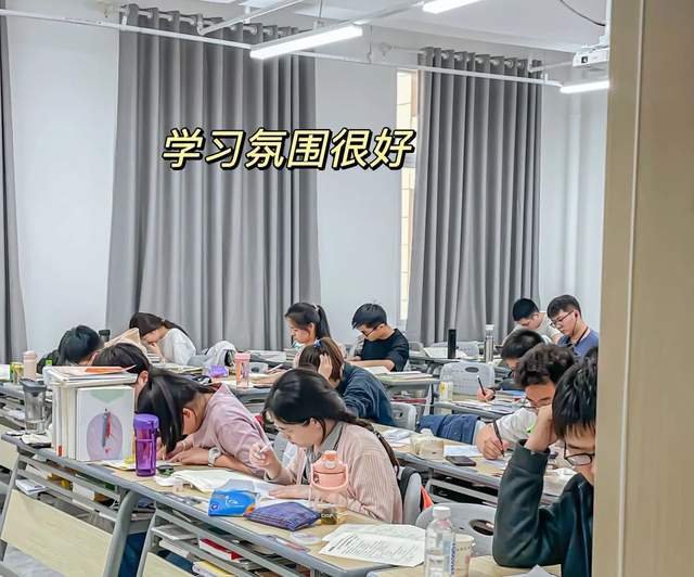 考研201英语考什么_考研考英语吗_考研跨考英语难吗