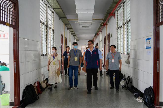 大学4级英语词汇书_大学英语书_大学活动策划书模板
