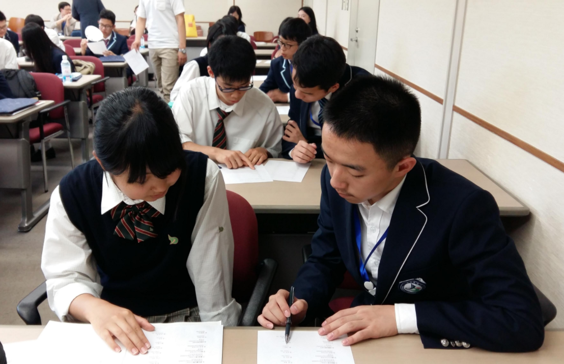 同时学英语和日语_零基础学日语比英语难吗_零基础学日语还是英语