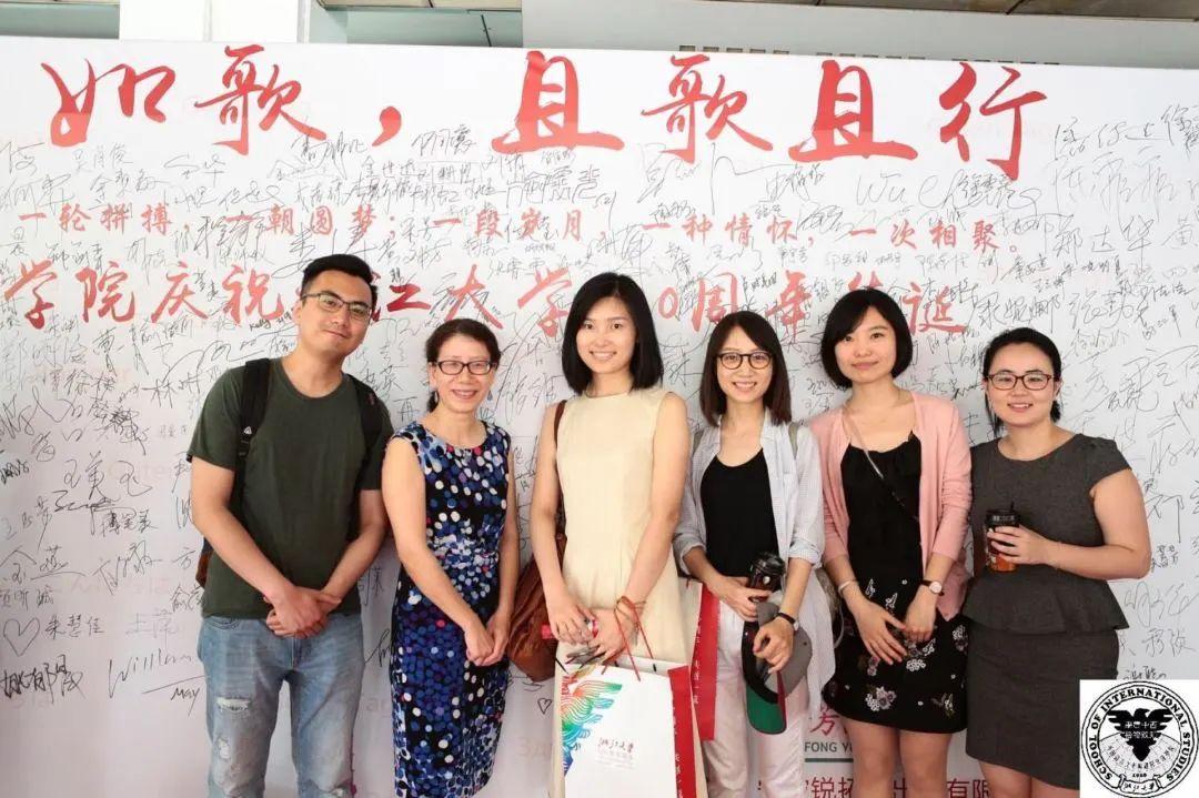 大学体验英语综合教程4课文_大学体验英语综合教程2课文翻译_大学英语课文