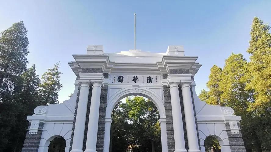 大学英语教程_大学体验英语综合教程3课后答案第三版_大学体验英语综合教程学习辅导书·4