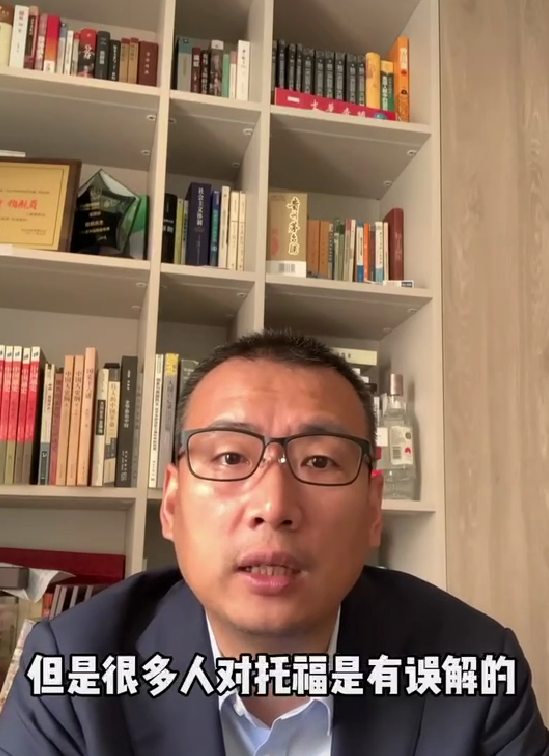 学英语教材_学乐英语是什么教材_英语零基础学口语好点的教材