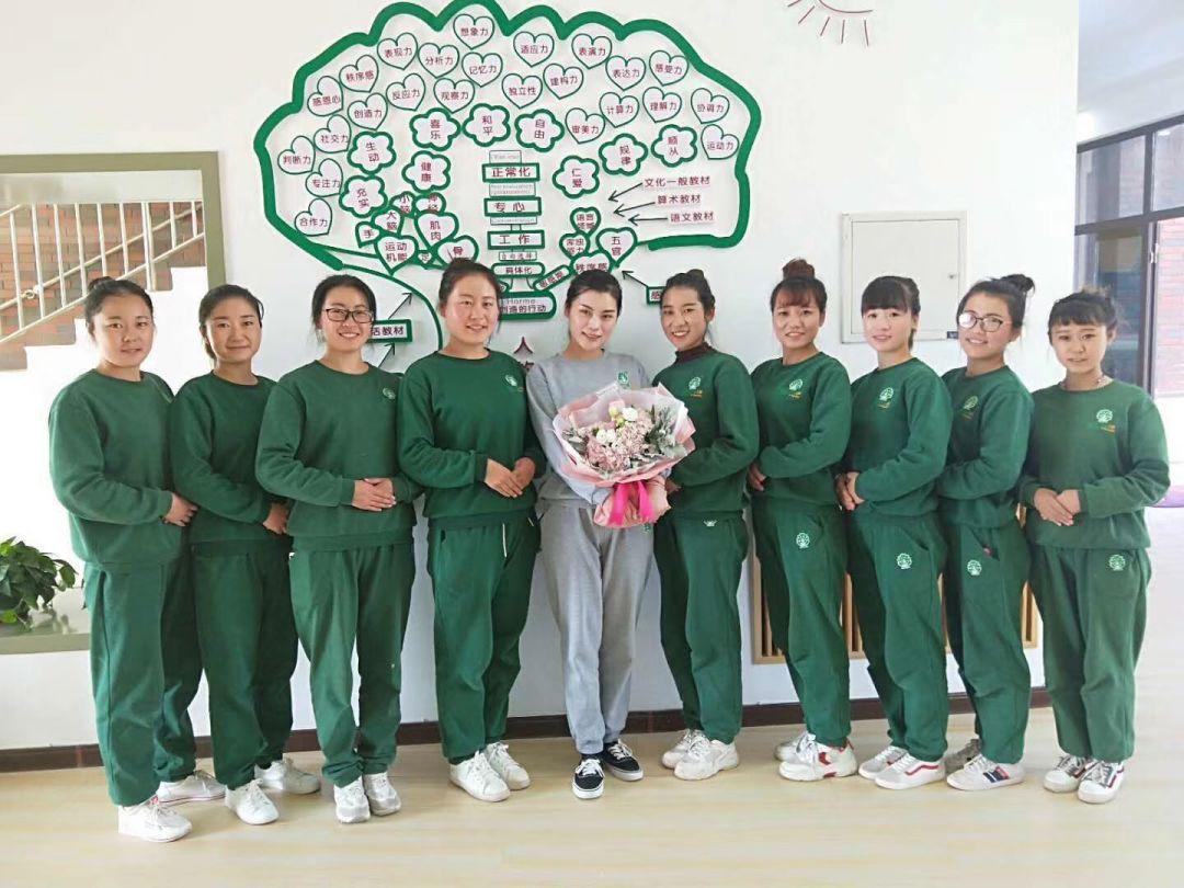 兰州英语补习班学校哪家好_兰州七点英语学校_兰州ic卡充值点有哪些