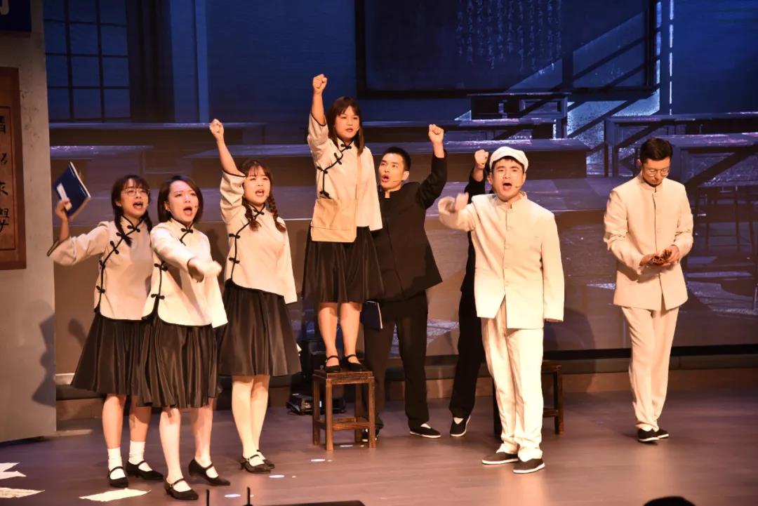 上海世外附属海口学校地址_上海世外教育集团附属美兰湖学校_上海美兰湖朗诗绿岛
