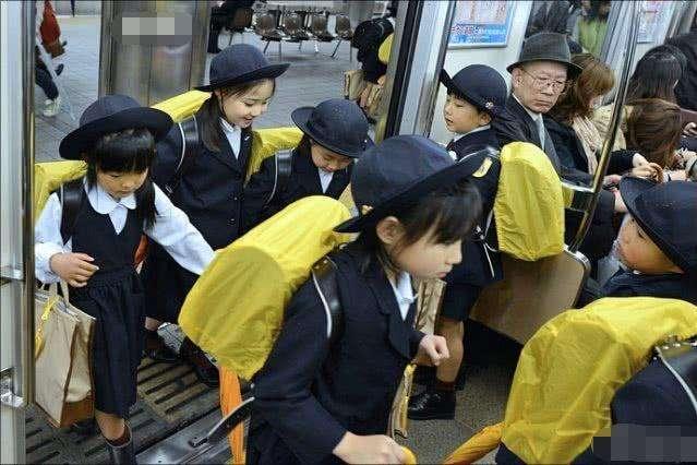 孩子多大开始学英语比较合适_孩子学英语几岁开始学比较好_瑞思英语和学乐英语比较