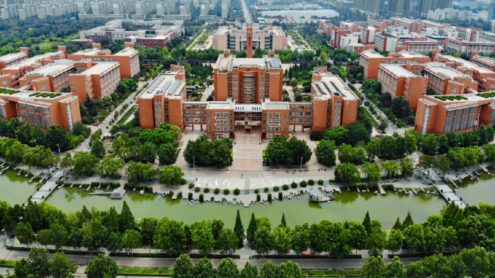 哈尔滨英语口语培训学校哪家好_重庆天气英语好哪家培训口语_哈尔滨俄语学校我想学俄语口语
