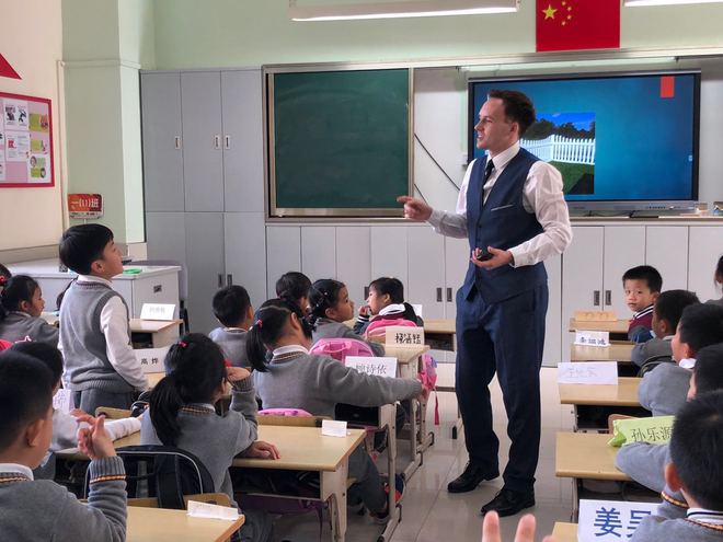 上海英语口语培训_西安 英语 口语 培训_英语成人一对一口语网课培训