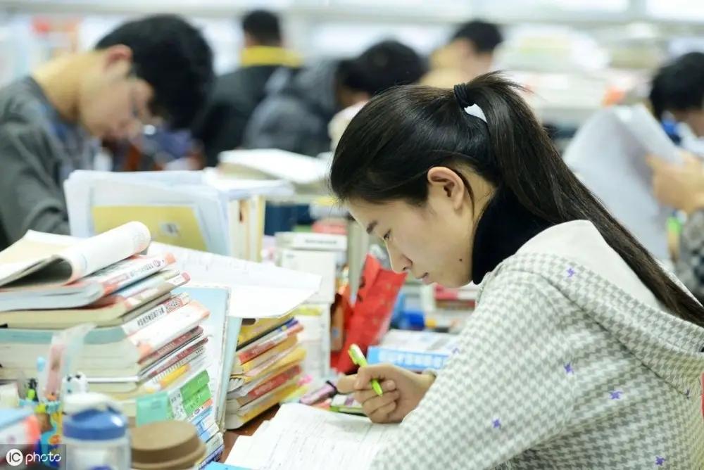 浙江高考英语作文一对一辅导_高考英语完形填空一对一辅导_高考英语辅导
