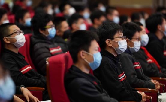 学完英语学什么语言好_学什么语言好_英语是学剑桥好还是学牛津好