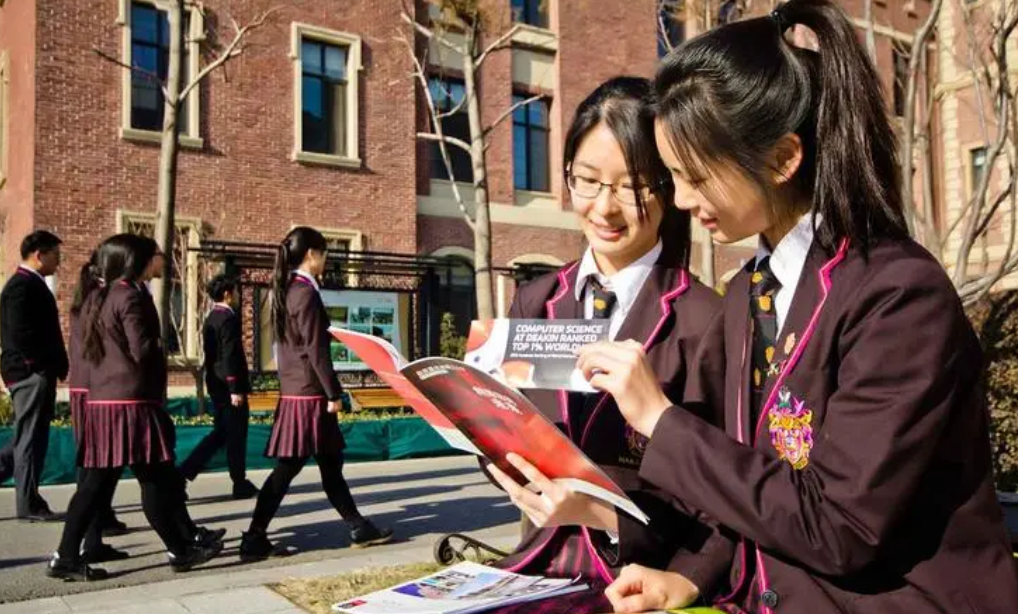北京外国语大学外教_第七届外教社杯大学英语教学大赛_大学外教