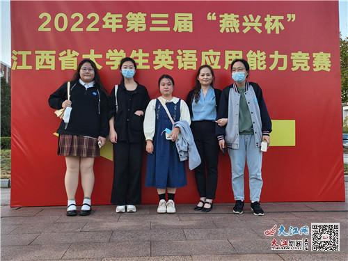 大学查询并蹭课的app_大学英语app_大学教材全解·大学体验英语