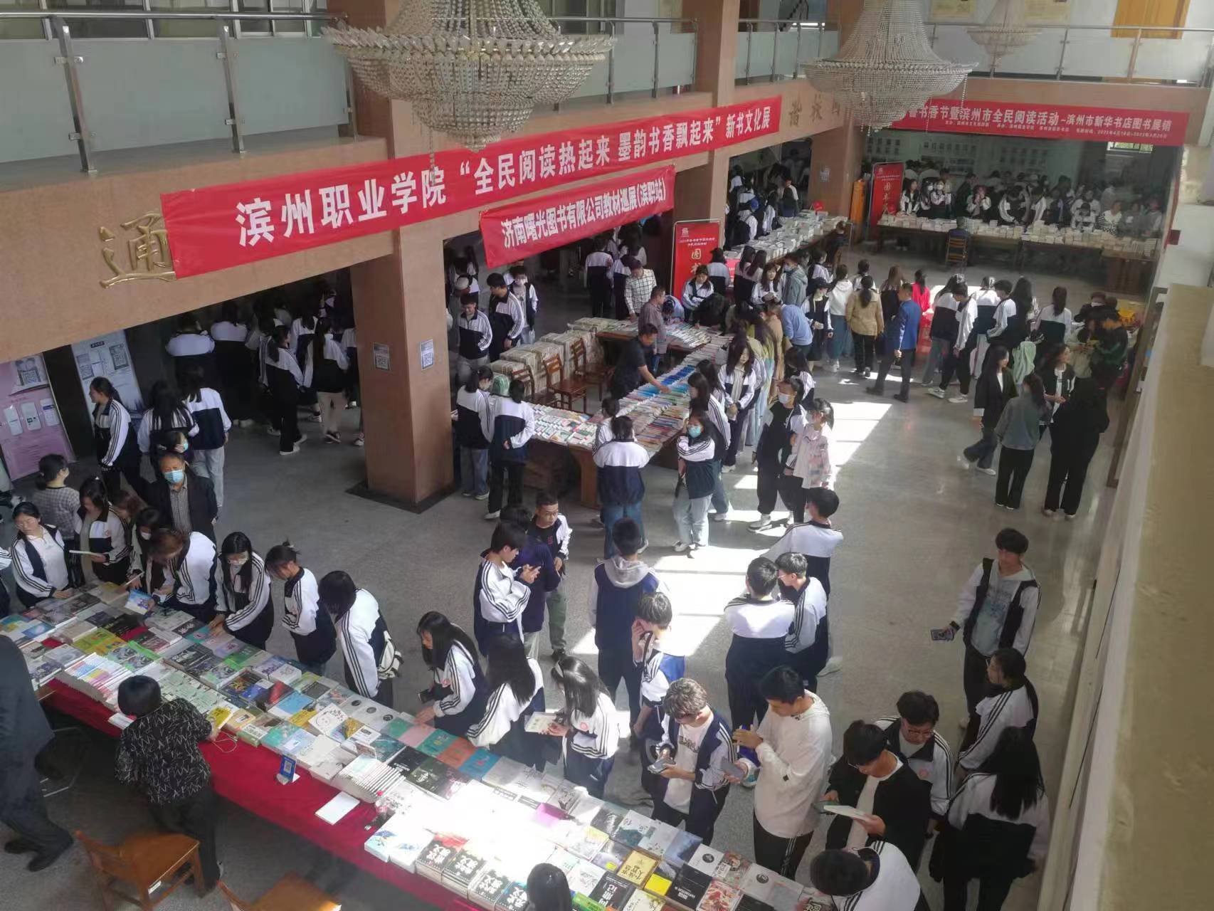 乐学英语教材_乐教乐学英语跟读_乐读英语教材
