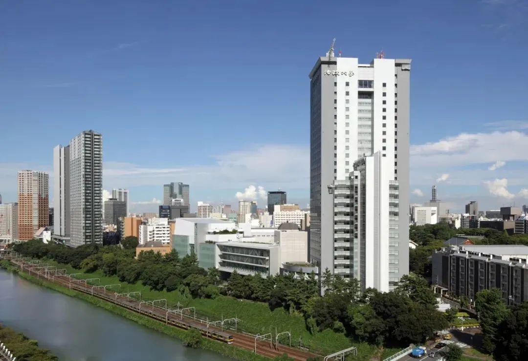 日本人英语教育_日本人教英语_日本人学英语吗