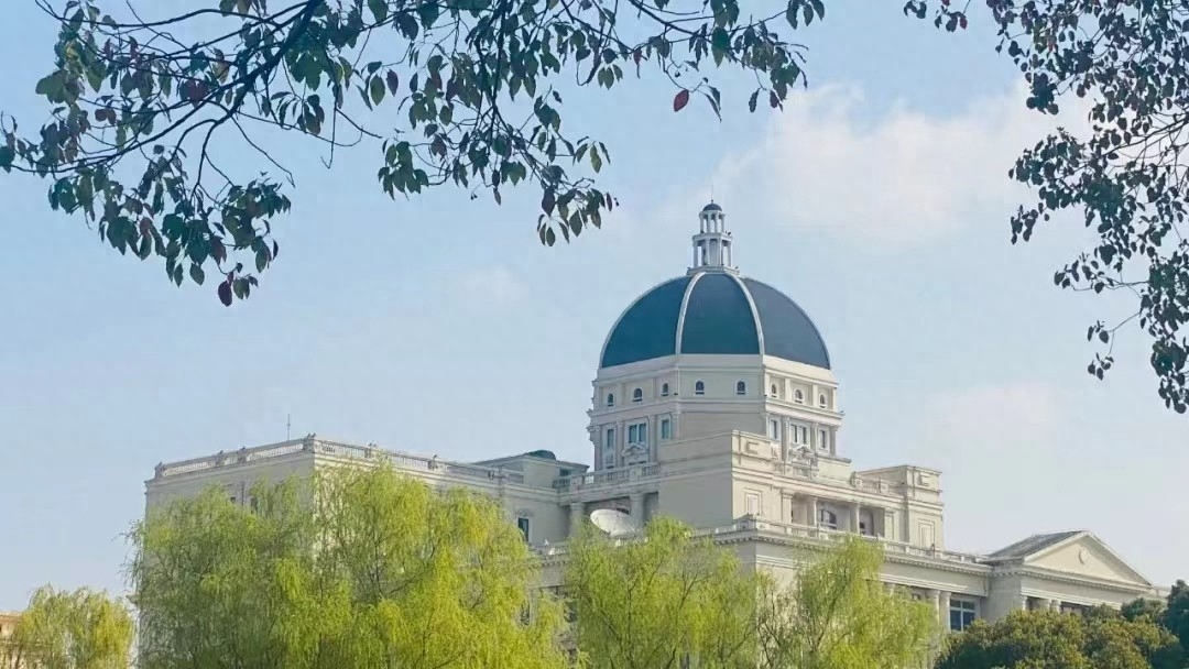 上海外国语大学英语_海外国语_海外国语学院入学条件