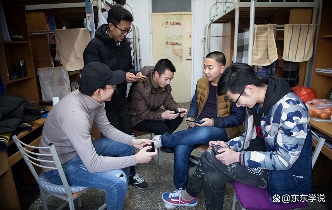 在大学英语_英语大学怎么说_英语大学排名全国