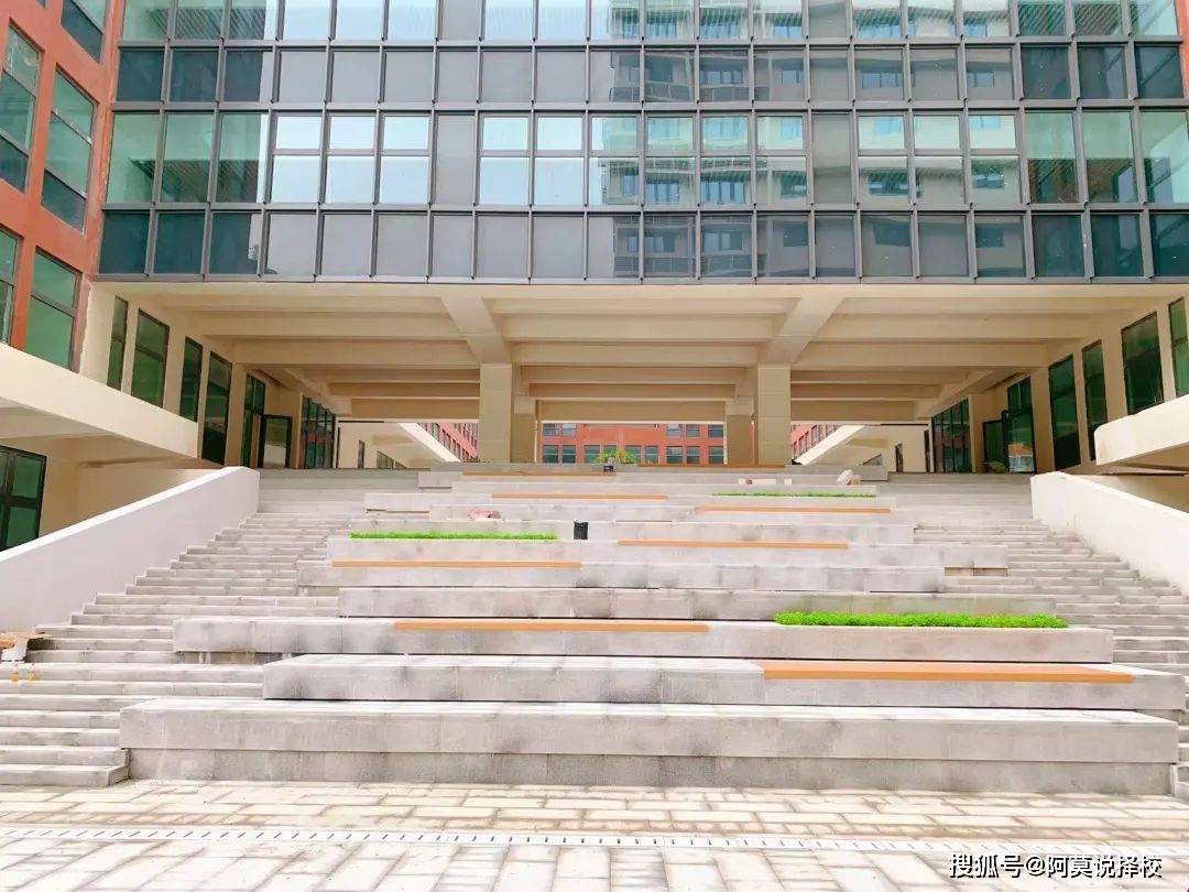 英语小班课机构_小班英语培训学校_小班授课的英语机构