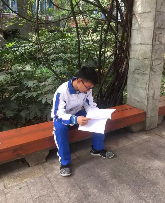 我想学英语_英语想学好是背单词还是听音频_英语想学好怎么办