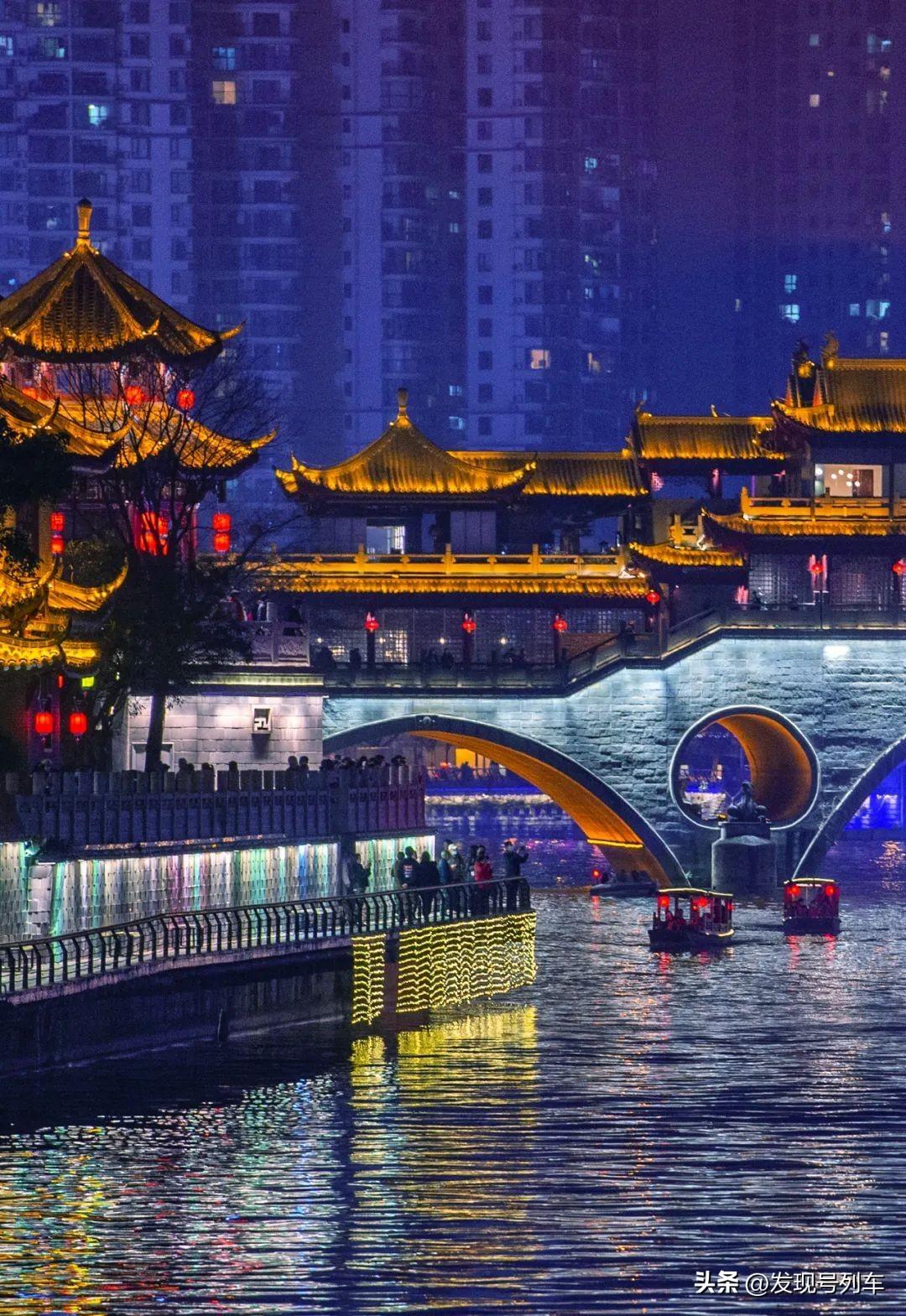成都英语教材是哪个版本_成都英语怎么说_成都英语