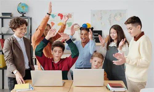 自学商务英语怎么入手_商务英语怎么自学_自学商务英语用什么教材好