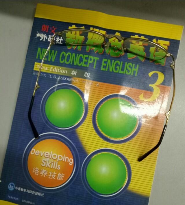 背英语课文的快速记忆技巧_快速的背英语课文_如何快速背英语课文
