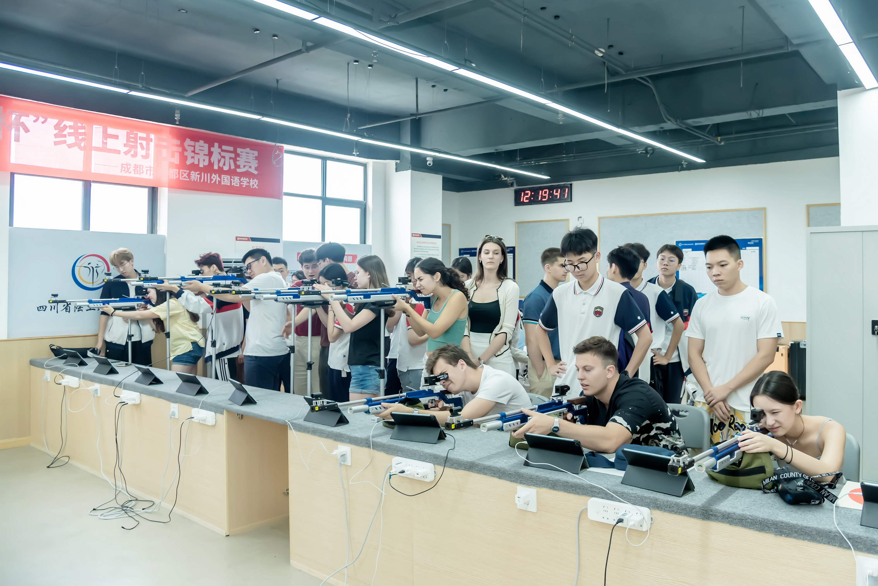 新诺学英语_新诺英语跑路了_新诺英语价格