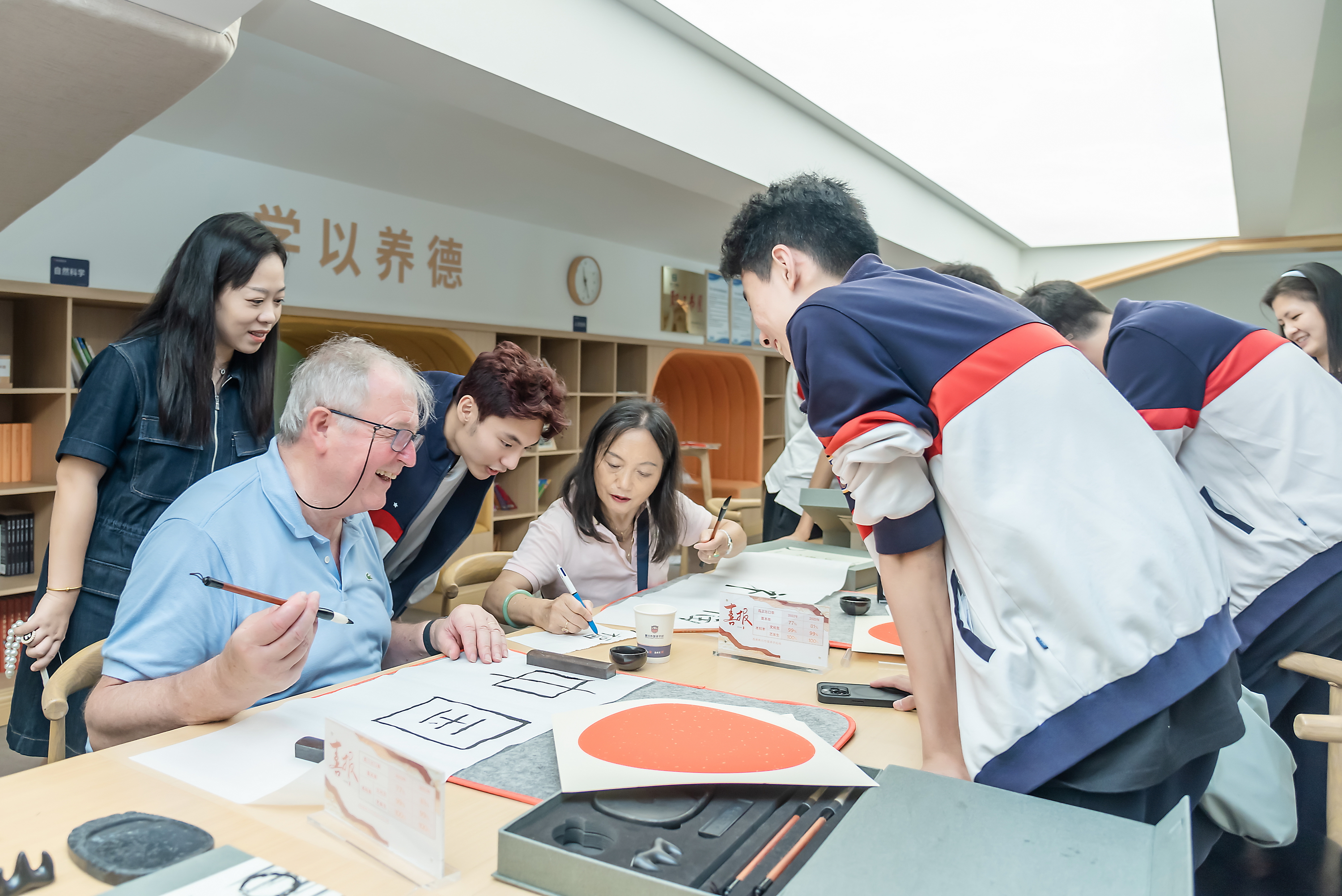 新诺英语跑路了_新诺英语价格_新诺学英语