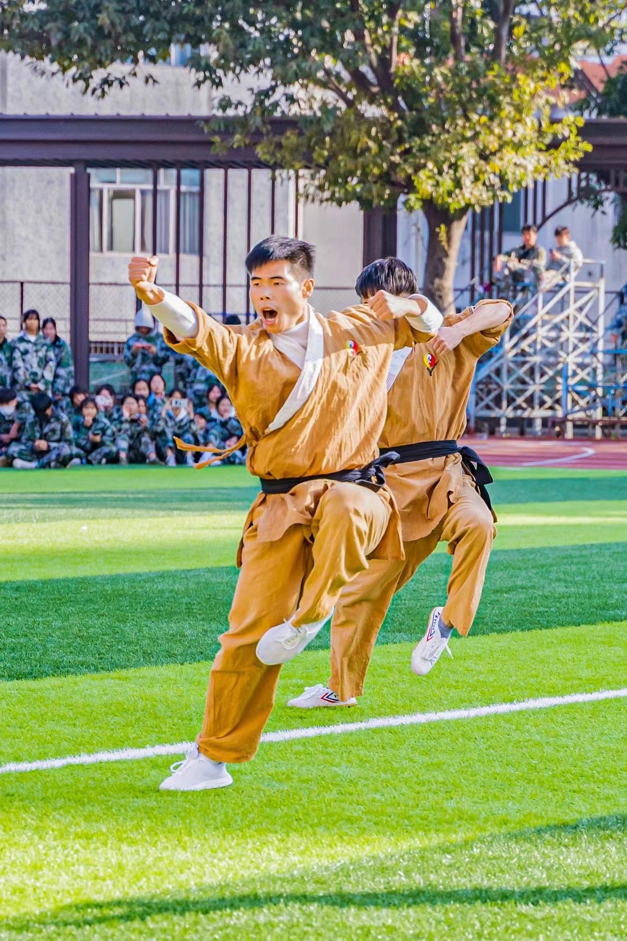 中等职业学校英语教材_中等职业学校英语教程_中等职业教育教材英语
