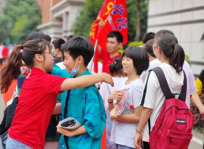 介绍我的家乡西安英语作文_旅游西安英语作文_西安英语作文