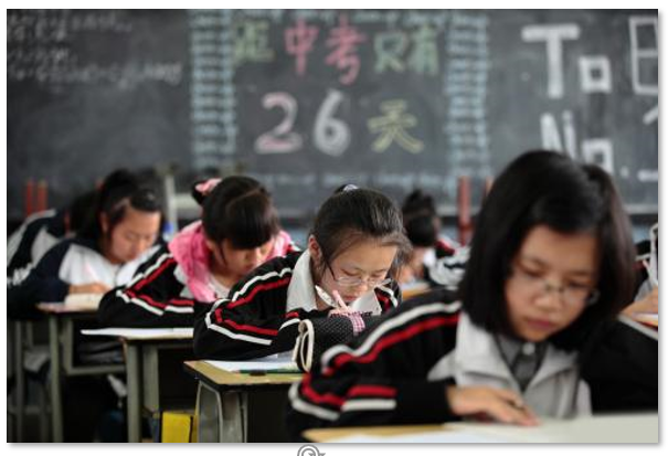 广州外教英语培训机构哪家好_广州外教英语一对一_广州英语外教老师照片