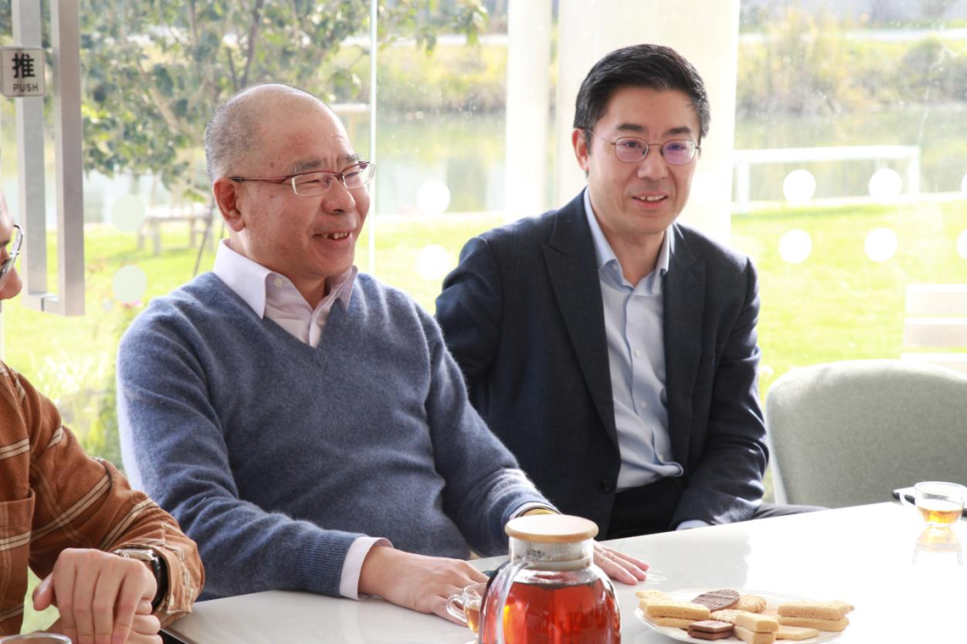 儿童外教英语课程_儿童外语教育_外教一对一儿童研学