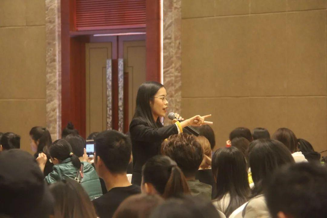 环球雅思外教一对一哪个好_环球雅思有一对一外教_环球雅思外教有哪些课程