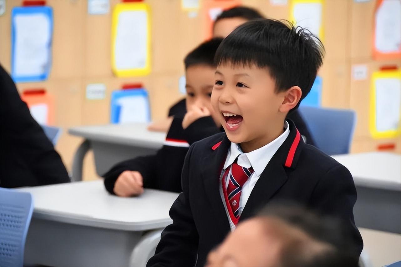 广州口语外教一对一_广州英语口语教育机构_广州纯外教英语口语多少钱