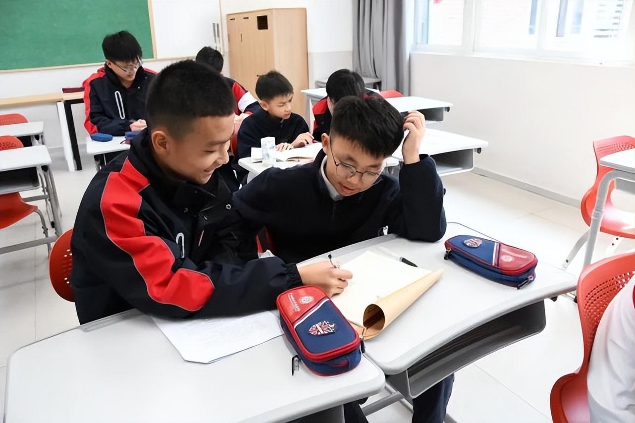 广州纯外教英语口语多少钱_广州英语口语教育机构_广州口语外教一对一