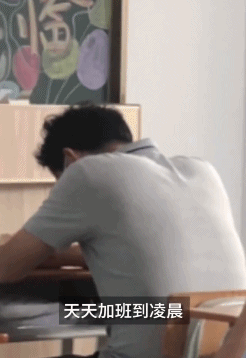 孩子上一对一外教不专心_给孩子上外教课有用吗_专心外教孩子上网课好吗