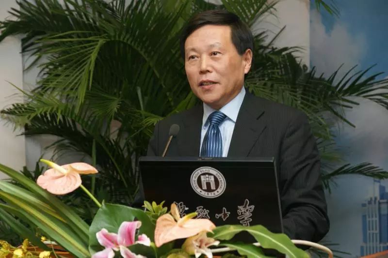 ai外教一对一适合小学生吗_适合小学生的外教课_外教课适合多大的小孩