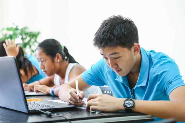 北京网球外教一对一教练_北京网球教练工资多少_北京网球队教练