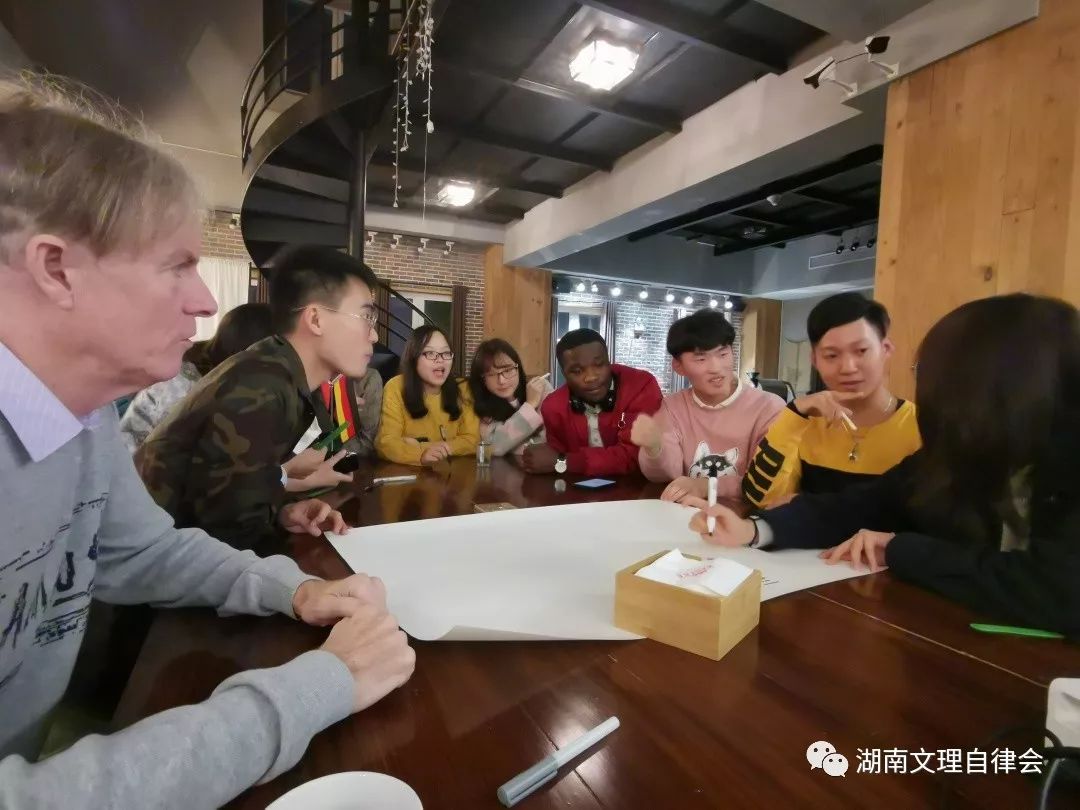 常德外教一对一_常德哪里有外教英语_常德外教老师