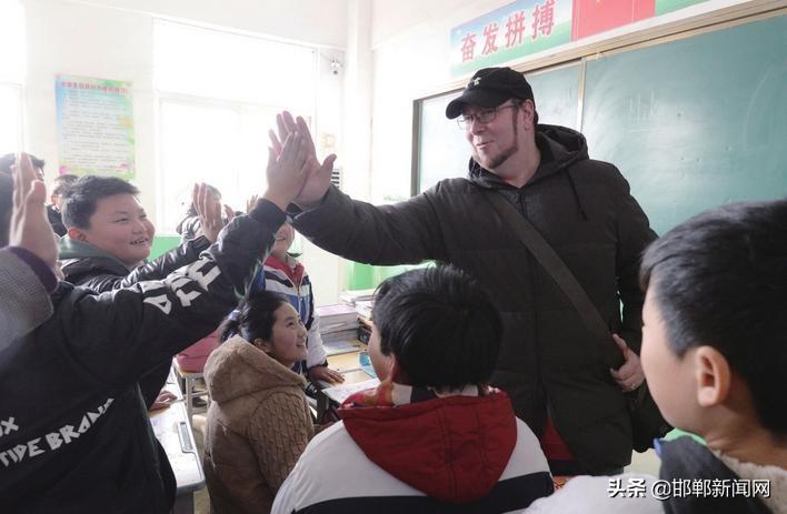 邯郸外教英语_邯郸 外教 一对一_邯郸外教英语培训费用多少钱