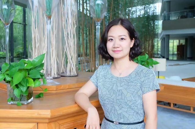 幼儿英语外教一对一 两岁_外教英语幼儿园_幼儿外教英语班