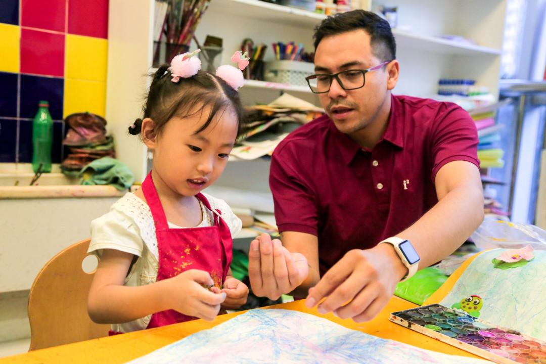 纯外教的少儿英语机构_少儿外教英语培训学校_少儿私人外教一对一