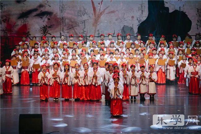 青岛儿童学英语外教一对一_青岛外语培训_青岛外教英语儿童学校有哪些
