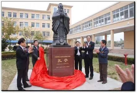青岛外教_青岛找外教_黄岛一对一外教